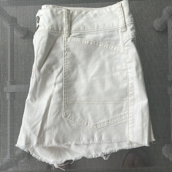 NWT Pilcro The Wanderer Low-Rise Shorts Beige - Picture 15 of 16